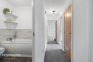 Photo 16- click for photo gallery